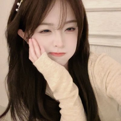 艾曼妞与罗丽妲